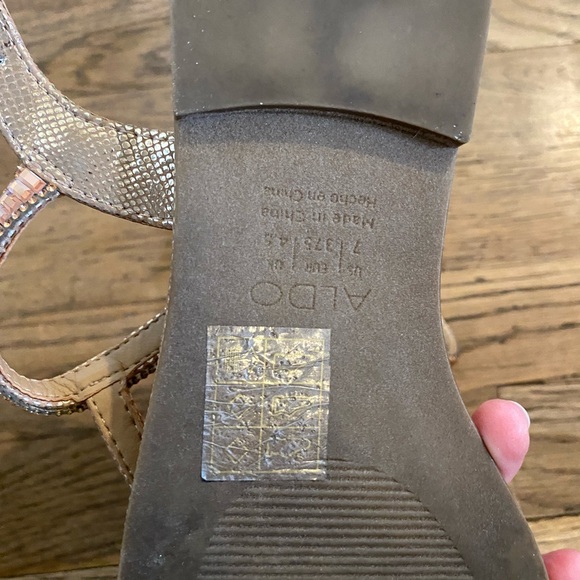 Aldo Size 7 Sandals Sparkles Pink Womens - Picture 4 of 4
